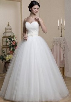 Свадебное платье В42815. С пышной юбкой, длинное без шлейфа.