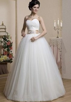 Свадебное платье В42817. С пышной юбкой, длинное без шлейфа.