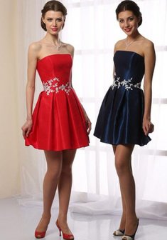 Вечернее платье В42845. С пышной юбкой, короткое без шлейфа.